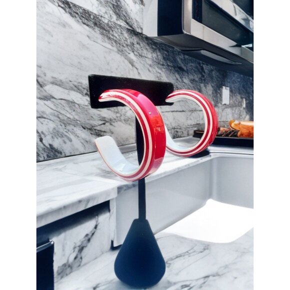 Red & White Acrylic Hoop Earrings With Matching Winter-Themed Stud Set For Women - Picture 5 of 6